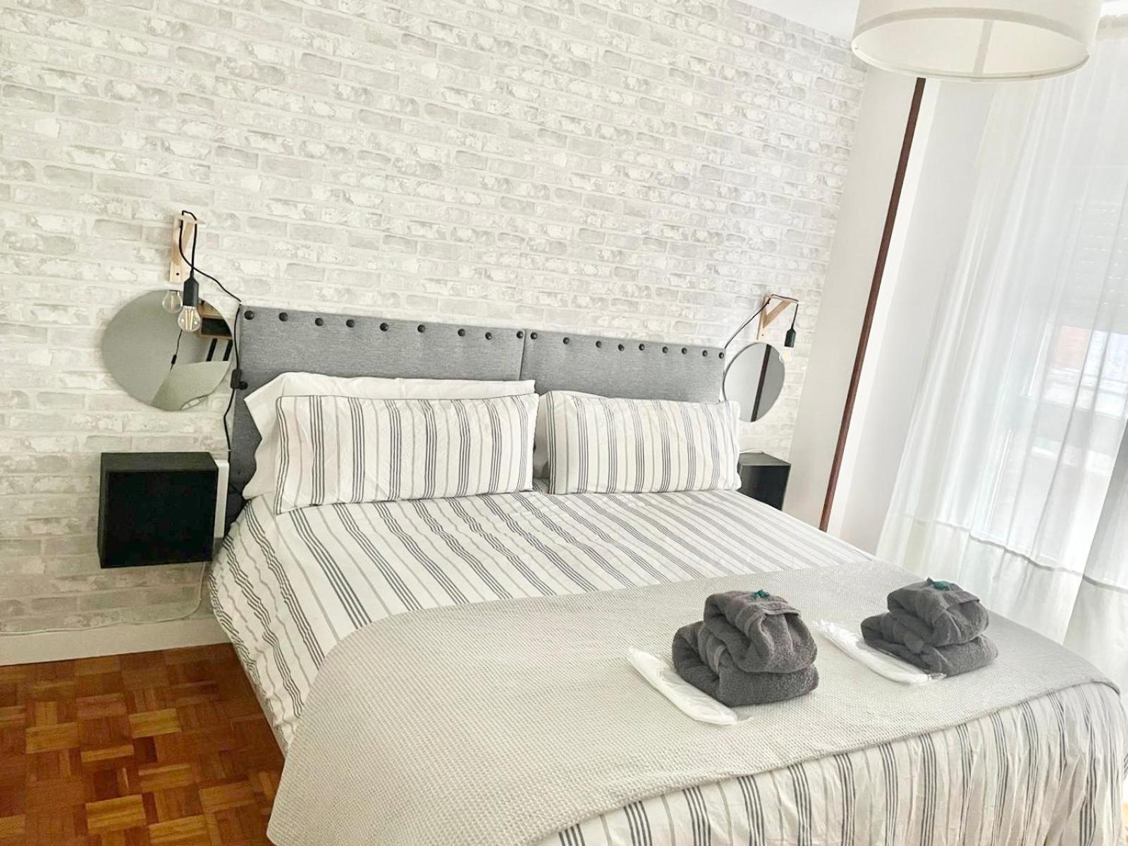 Tranquilidad Al Lado Del Centro Parking Incluido Apartamento Oviedo Exterior foto
